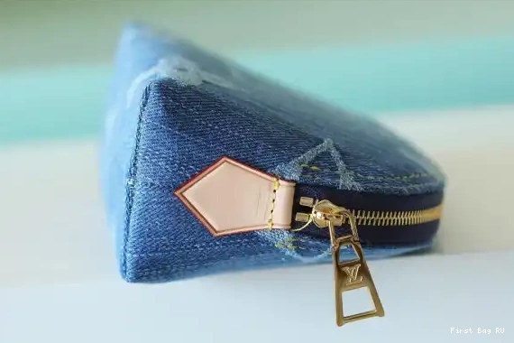 Firstbags ru review Vuitton Louis Pochette PM Cosmétique 0506